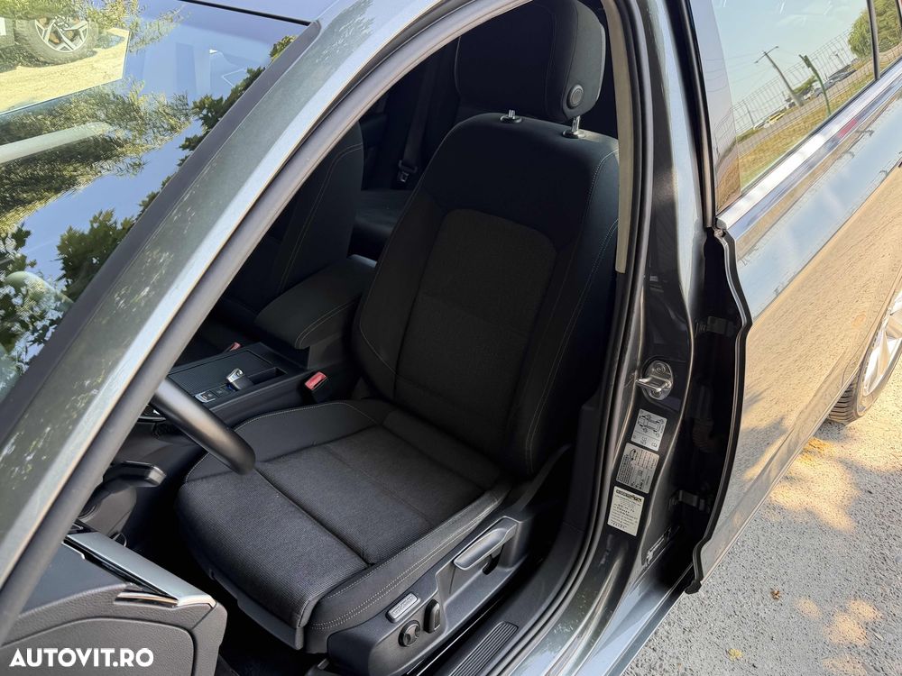 Volkswagen Passat 2.0 TDI SCR DSG Business - 16