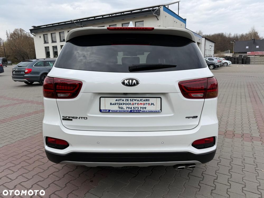 Kia Sorento 2.2 CRDi AWD GT Line - 6