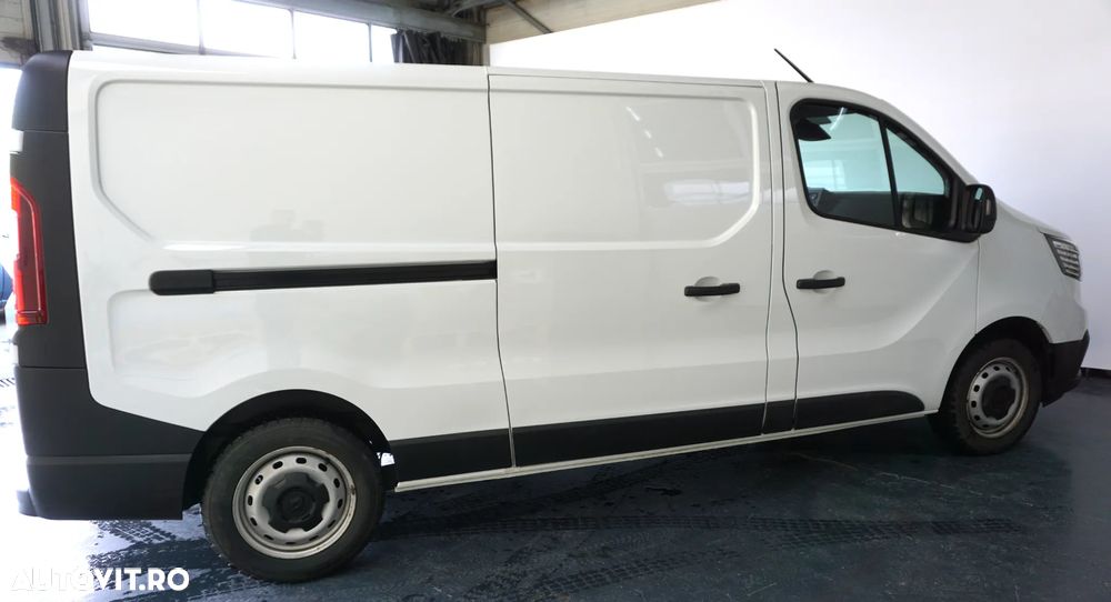 Renault TRAFIC - 6