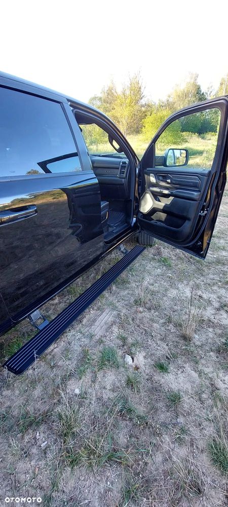 RAM 1500 - 16