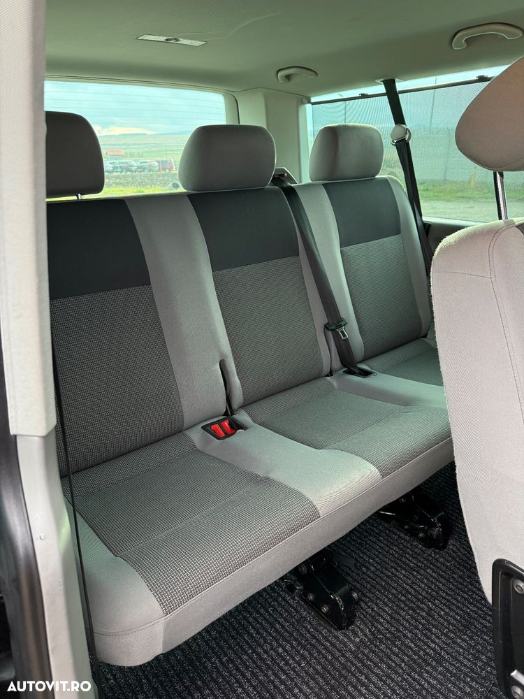 Volkswagen Transporter - 18