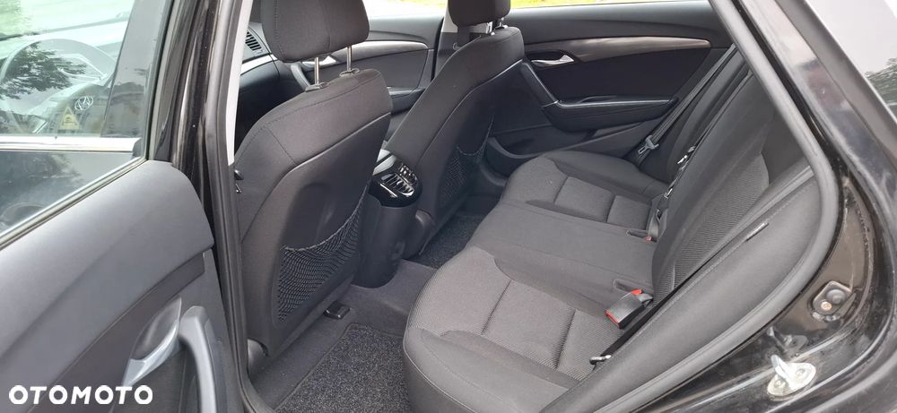 Hyundai i40 1.7 CRDi Comfort - 11