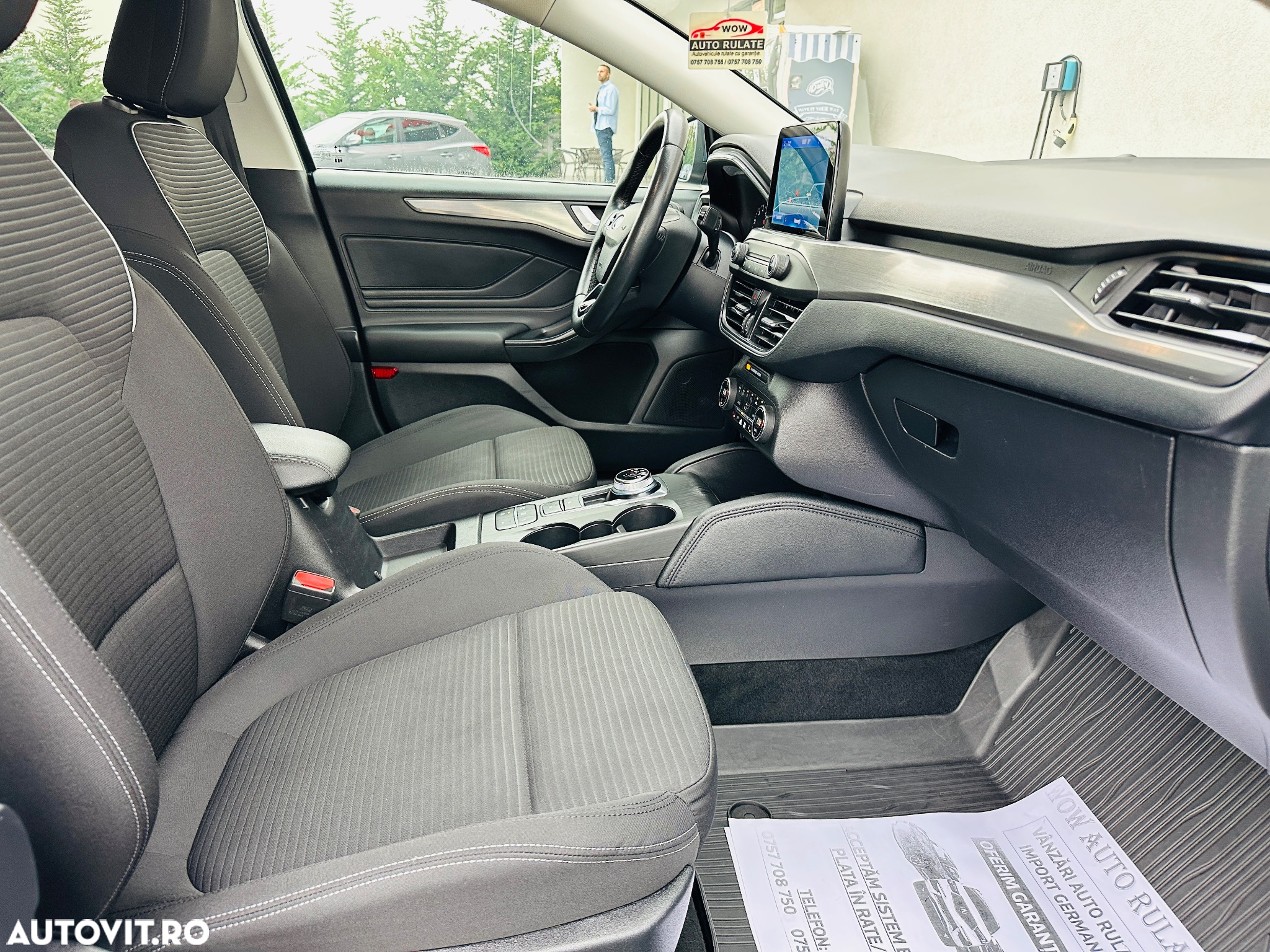 Ford Focus 1.0 EcoBoost Hybrid Aut. COOL&CONNECT DESIGN - 17