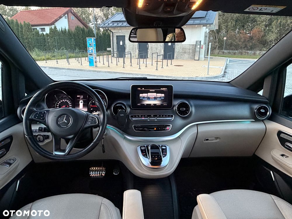 Mercedes-Benz Klasa V 300 d 4-Matic Exclusive 9G-Tronic (długi) - 18