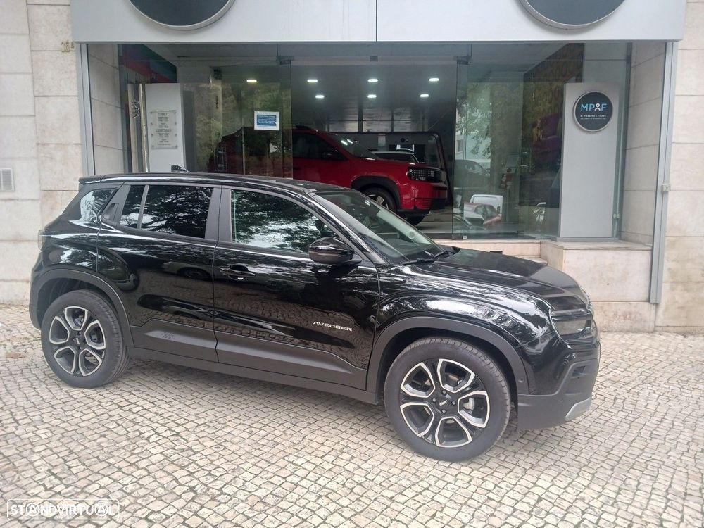 Jeep Avenger 1.2 GSE T3 Summit - 2