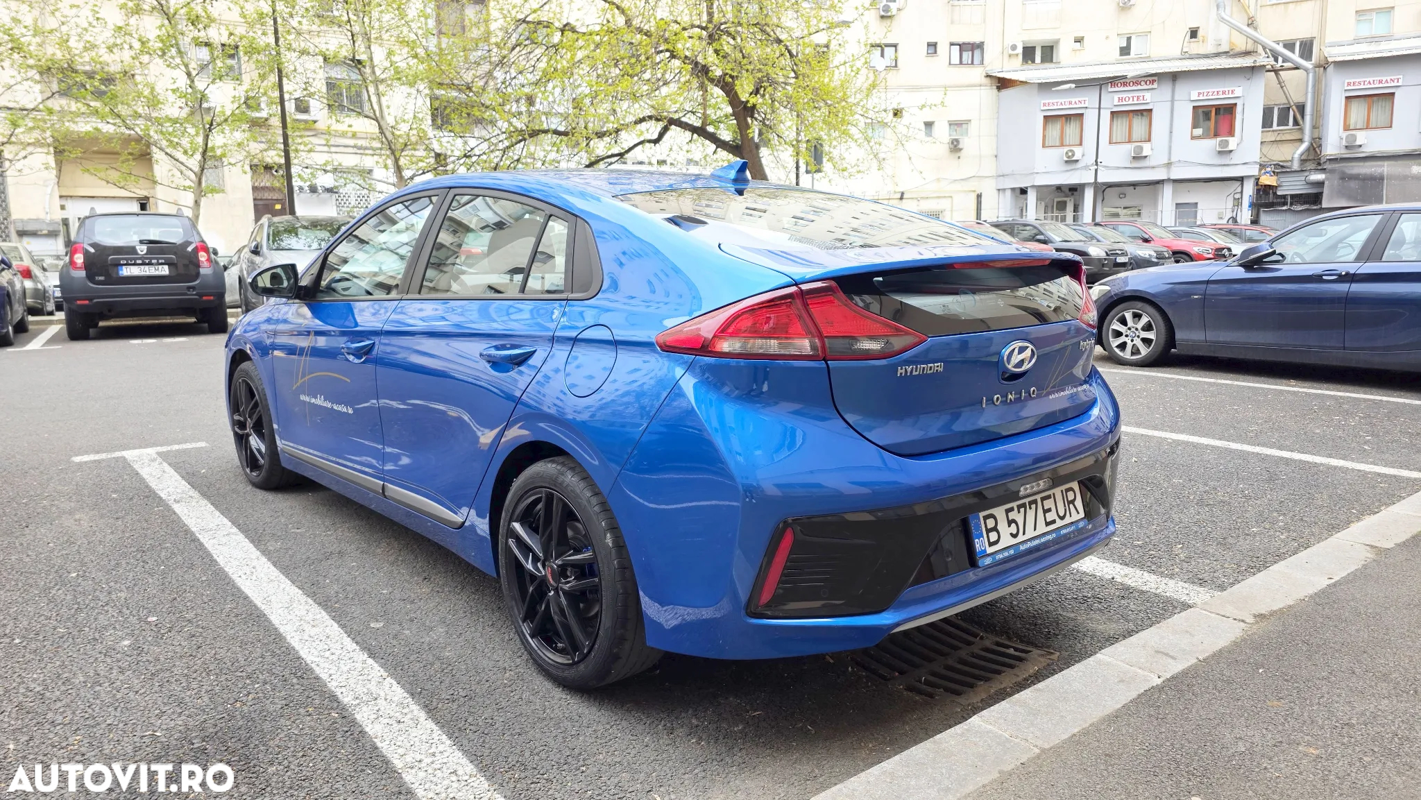 Hyundai IONIQ Hybrid 1.6 GDI Premium - 10
