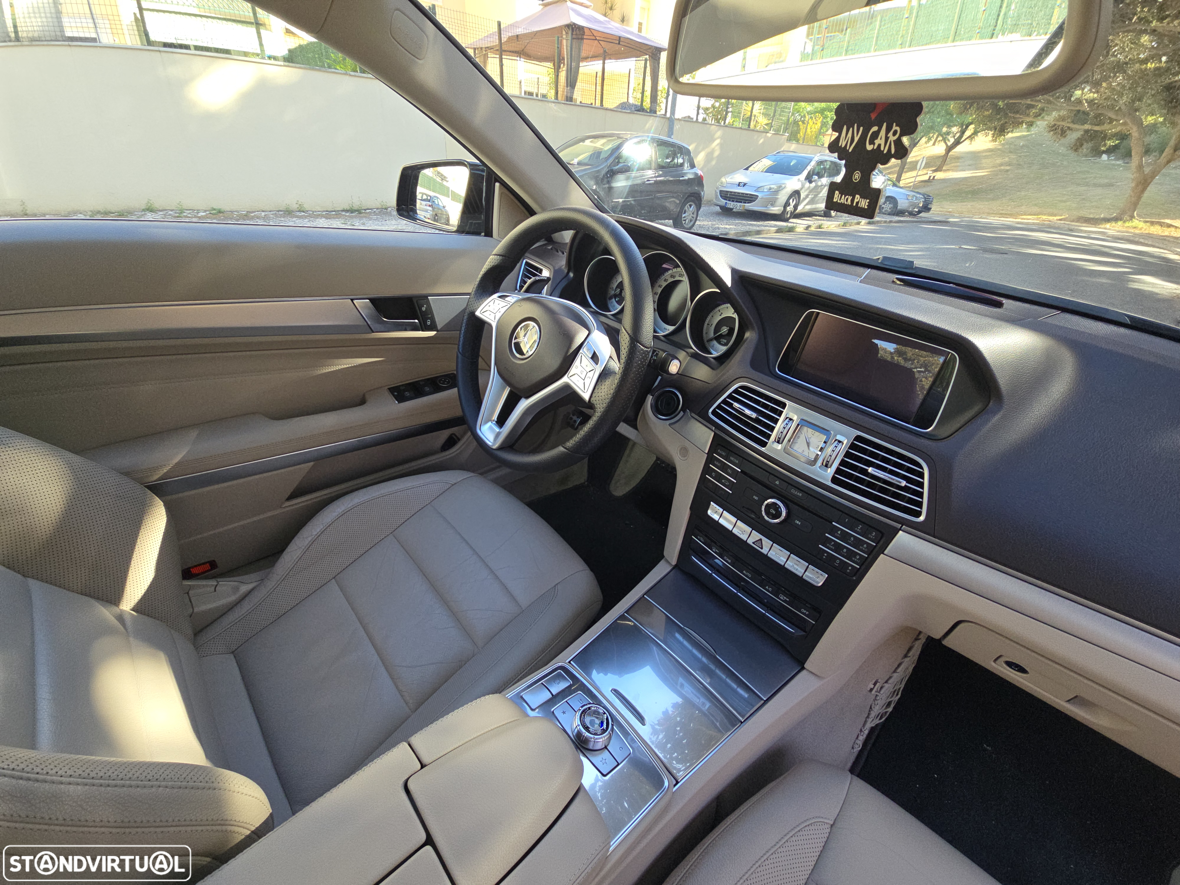 Mercedes-Benz E 220 CDi BlueEfficiency Auto - 17