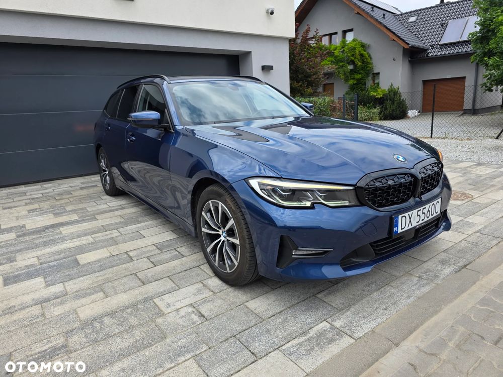 BMW Seria 3 318d mHEV M Sport - 4