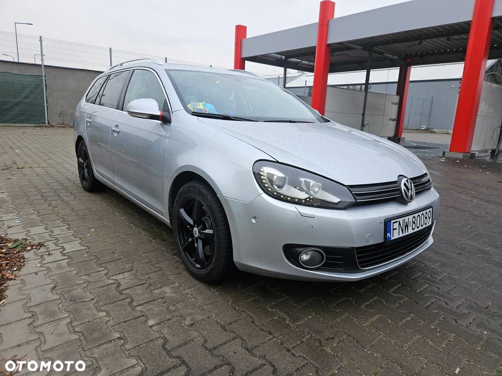 Volkswagen Golf 2.0 TDI Highline DSG - 1