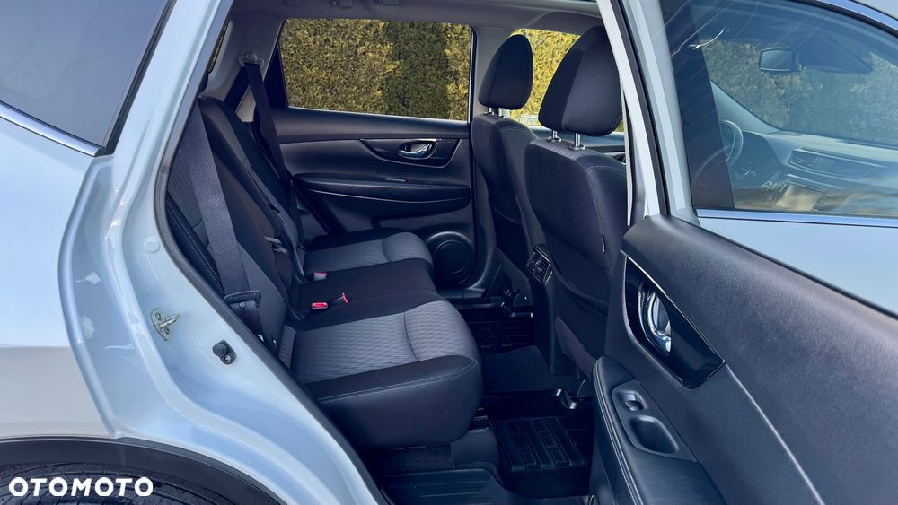 Nissan X-Trail 1.7 dCi N-Tec 4WD Xtronic - 17