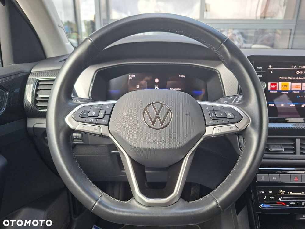 Volkswagen T-Cross - 16