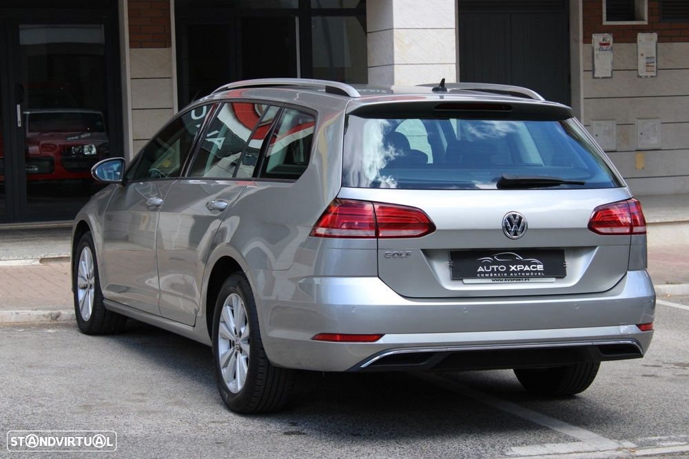 VW Golf Variant 1.6 TDi Highline - 10