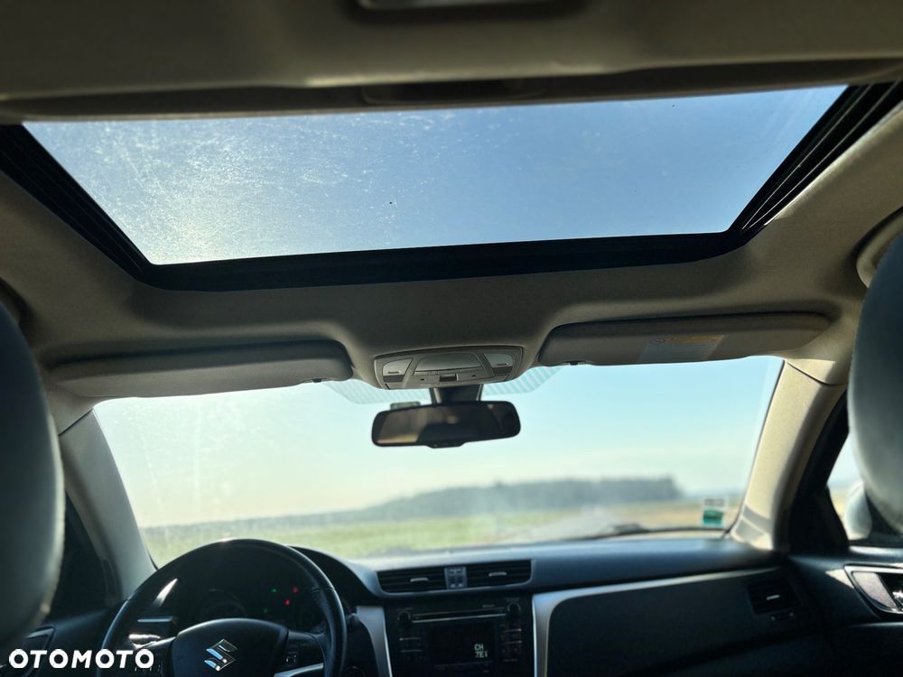 Suzuki Kizashi 2.4 4x4 CVT Sport - 20