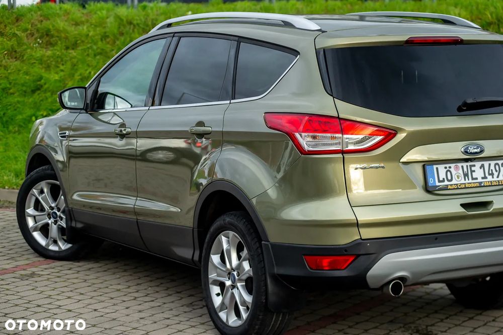 Ford Kuga 2.0 TDCi 4x4 Titanium - 13