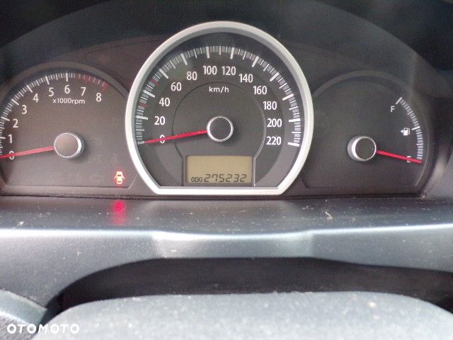 Części - Kia Sportage II 2.0 16V 141 KM LIFT 10R - 7