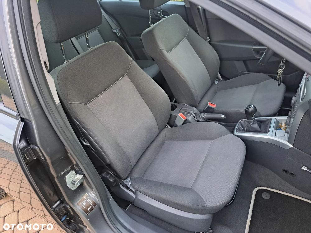 Opel Astra ver-1-6 - 22