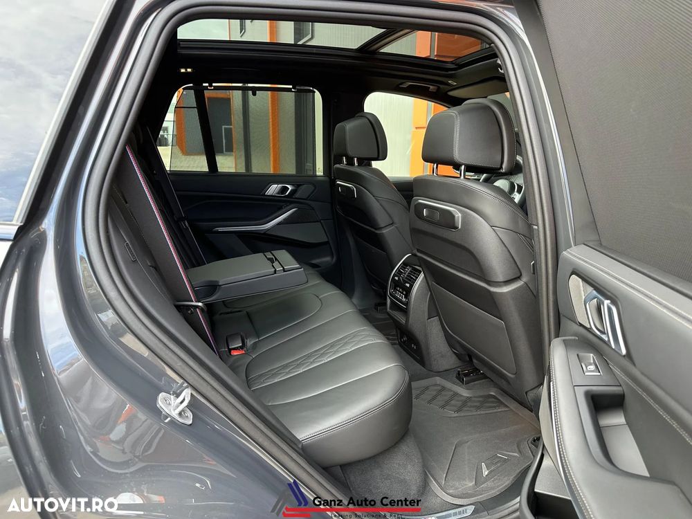 BMW X5 M M60i xDrive AT MHEV - 17
