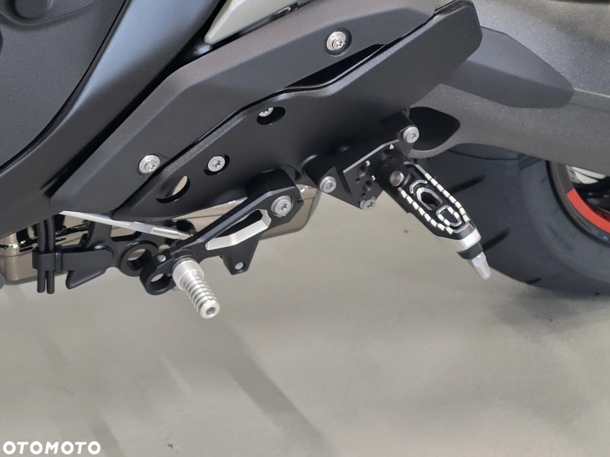 BMW R - 7