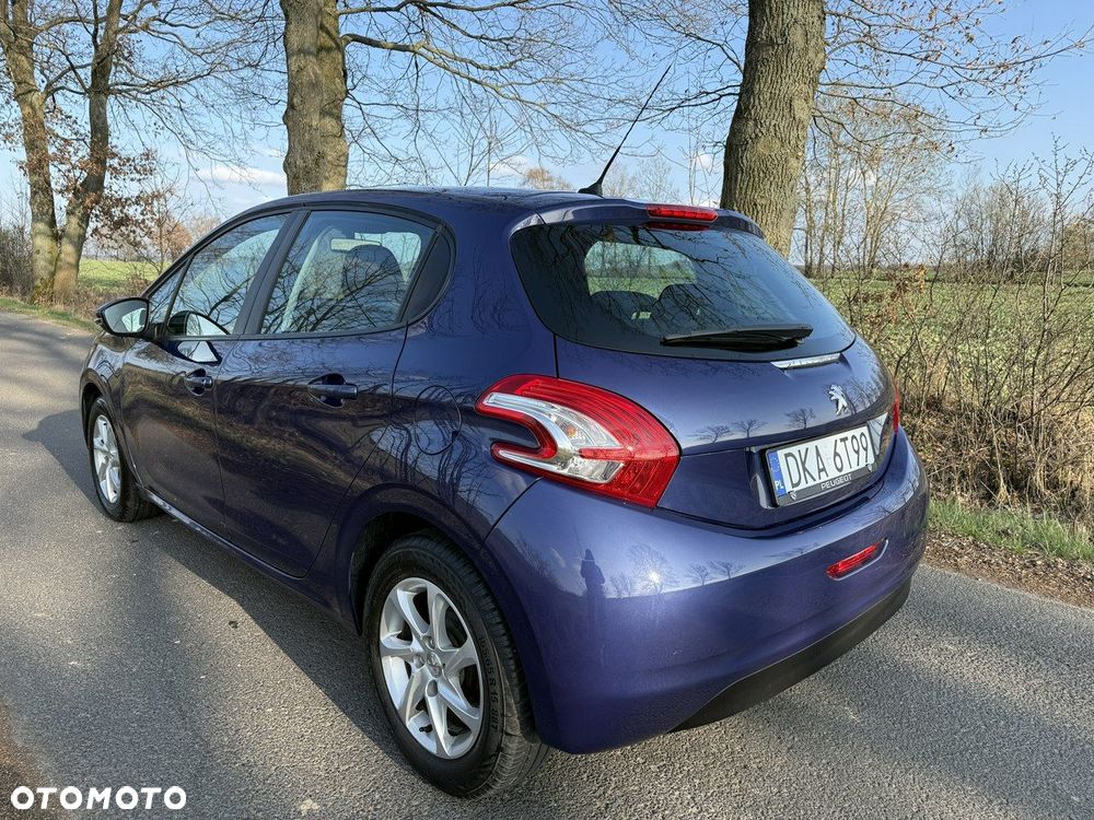 Peugeot 208 1.4 HDi Active - 25