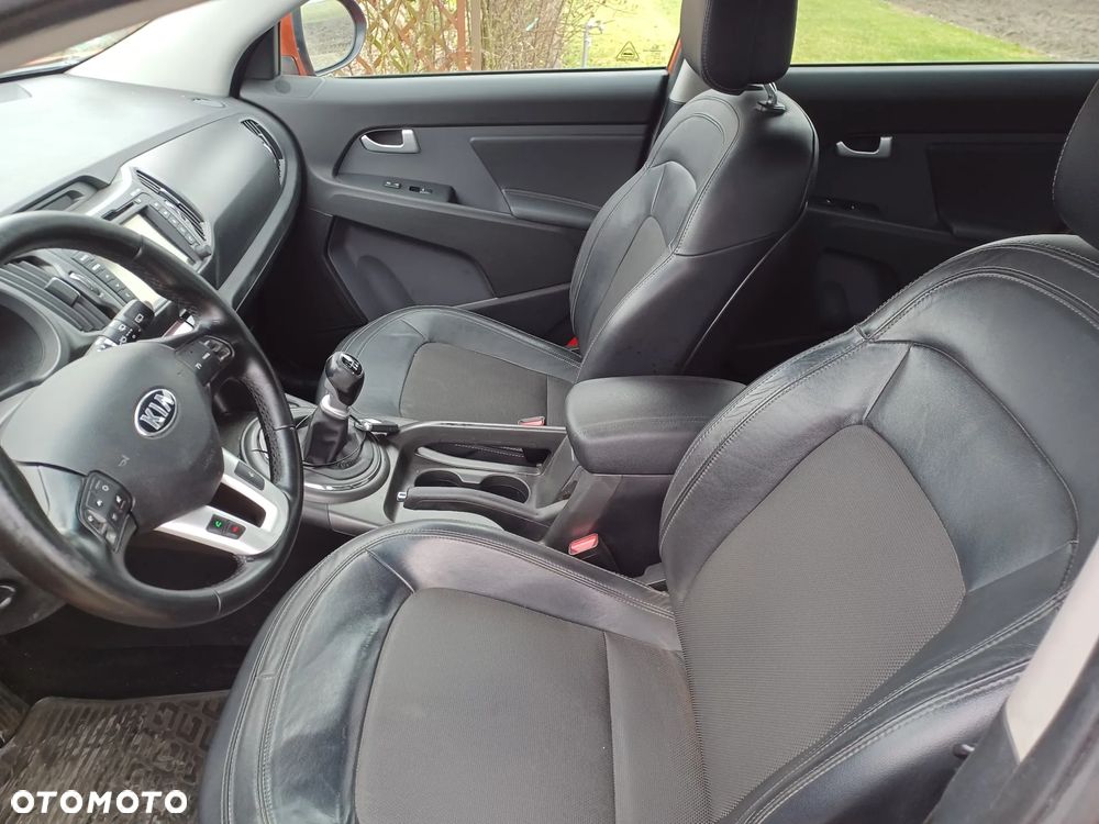 Kia Sportage 1.7 CRDI 2WD Spirit - 13