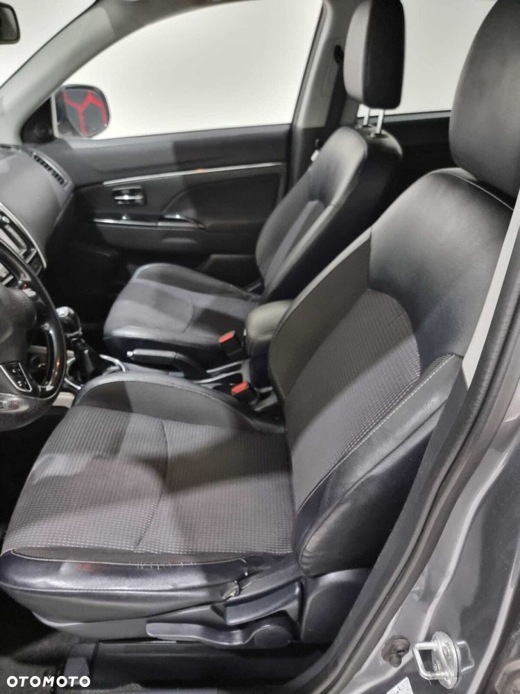 Peugeot 4008 - 18