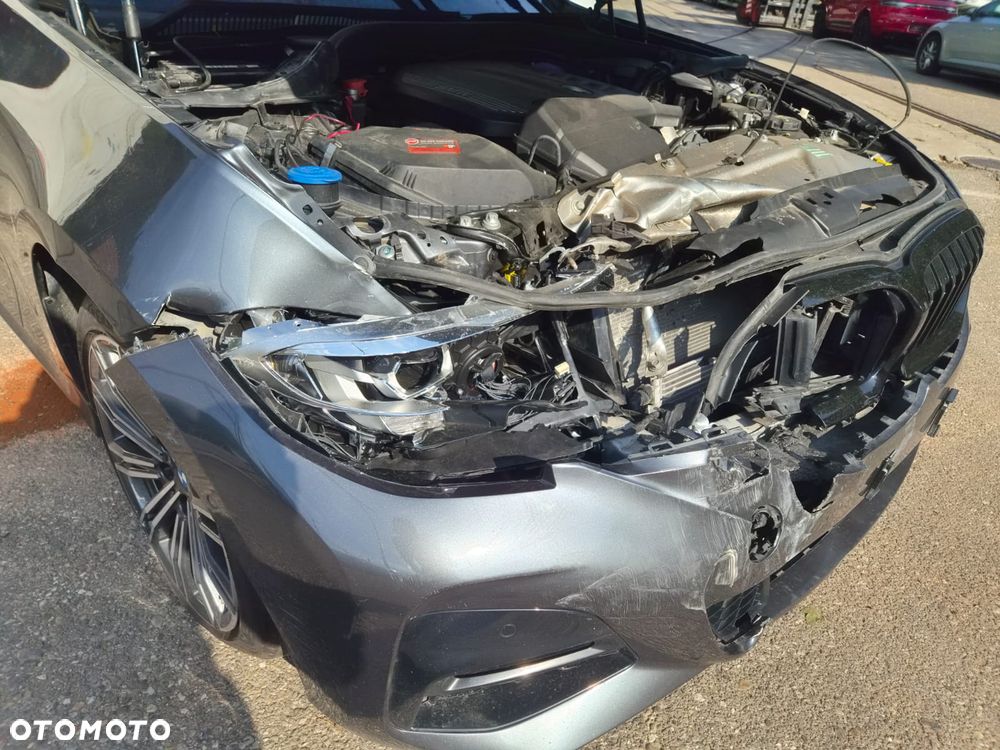 BMW Seria 3 320d xDrive M Sport sport - 6