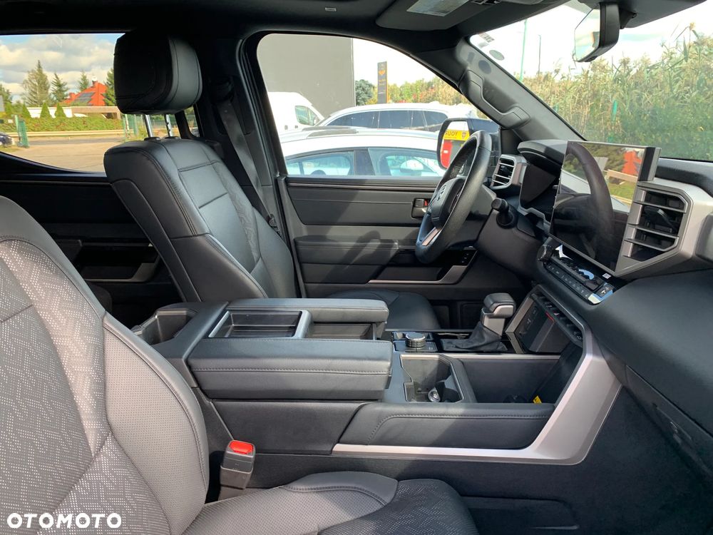 Toyota Tundra - 17