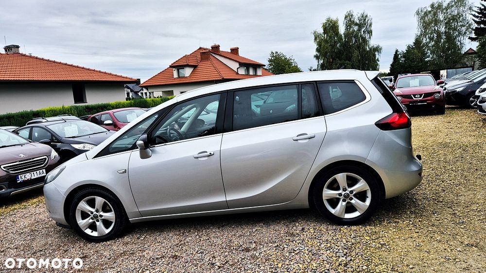Opel Zafira 1.4 T Cosmo EU6 - 23