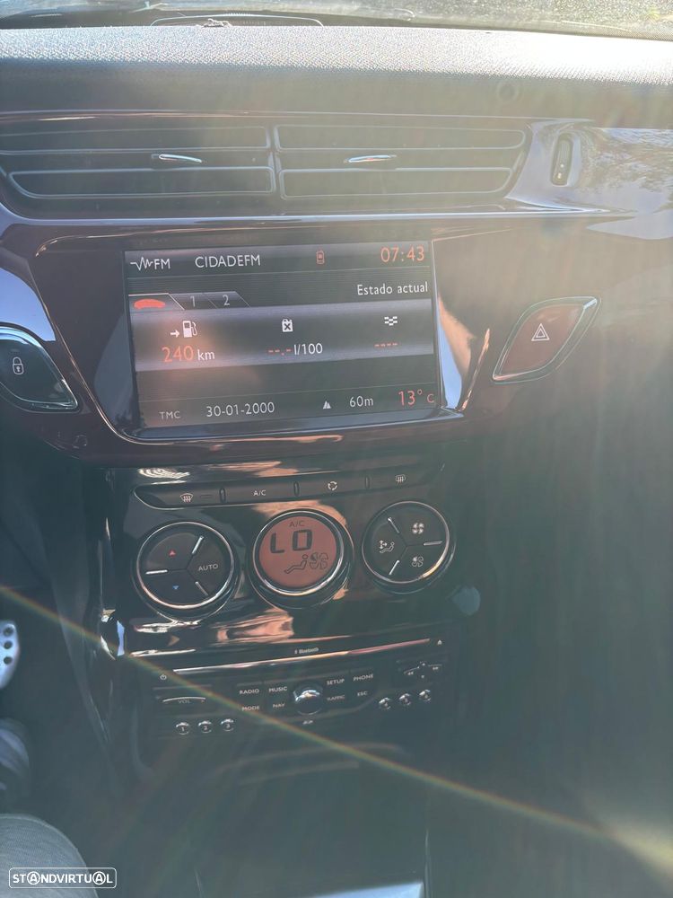 Citroën DS3 1.6 HDi Airdream Sport Chic - 10