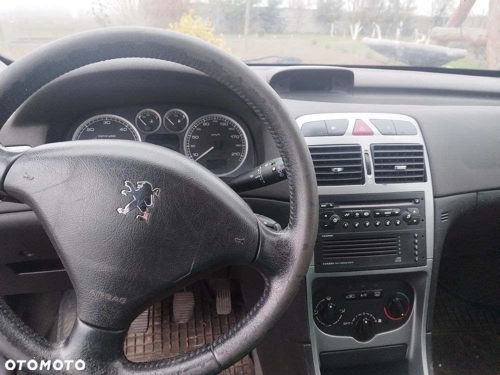 Peugeot 307 2.0 HDI XT - 3