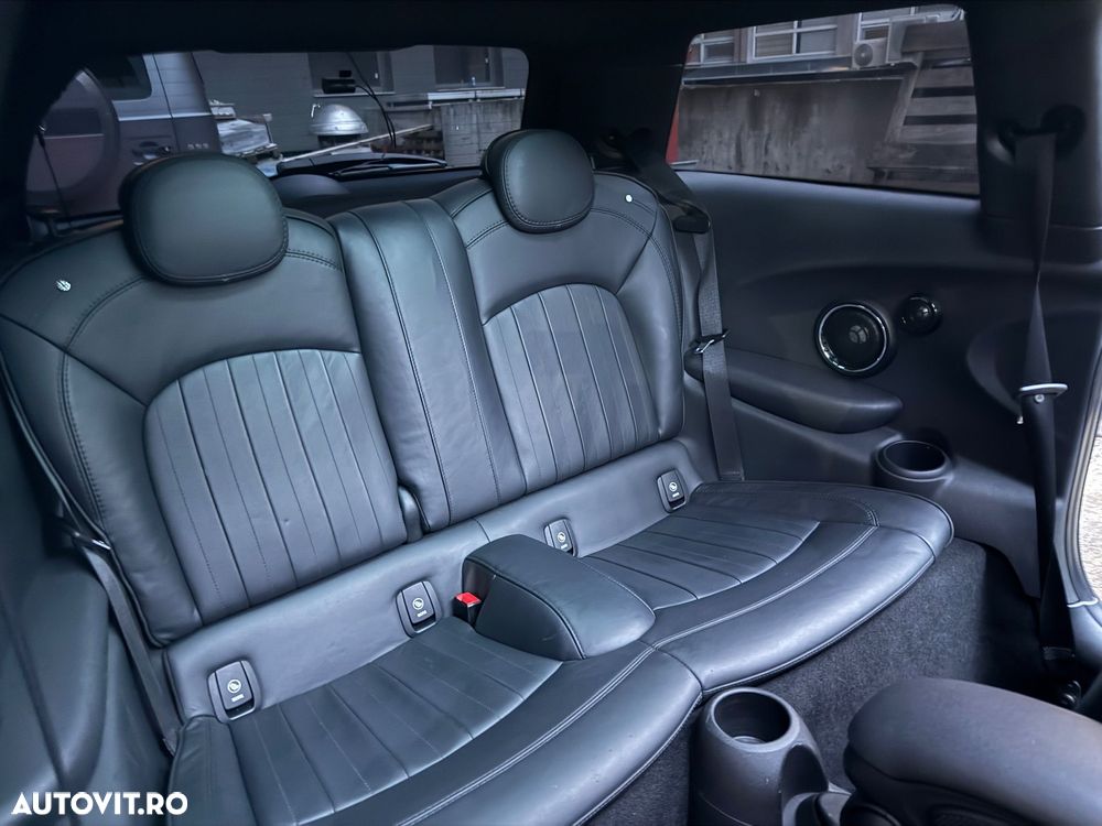 Mini John Cooper Works - 16