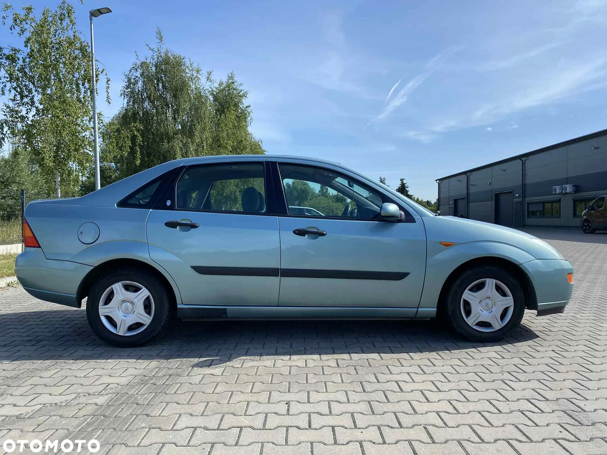 Ford Focus 1.6 Trend - 8
