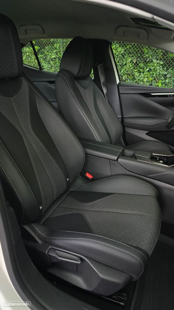 DS DS4 E-TENSE 225 CROSS TROCADERO - 15
