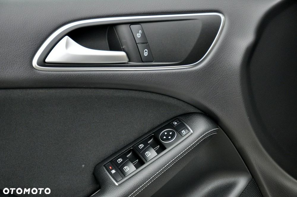 Mercedes-Benz Klasa B 2016