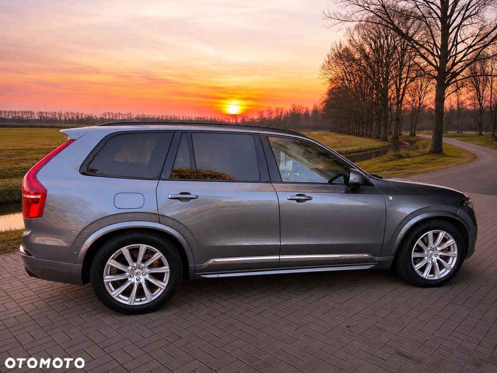 Volvo XC 90 T8 AWD Plug-In Hybrid Inscription Expression 7os - 20