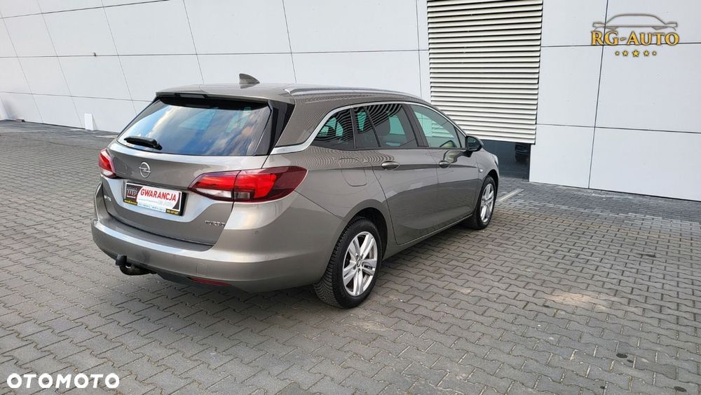 Opel Astra - 9