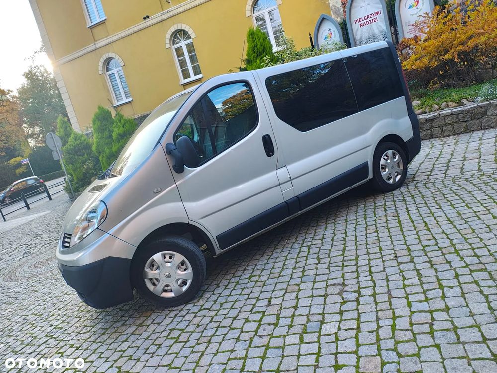 Renault Trafic - 2