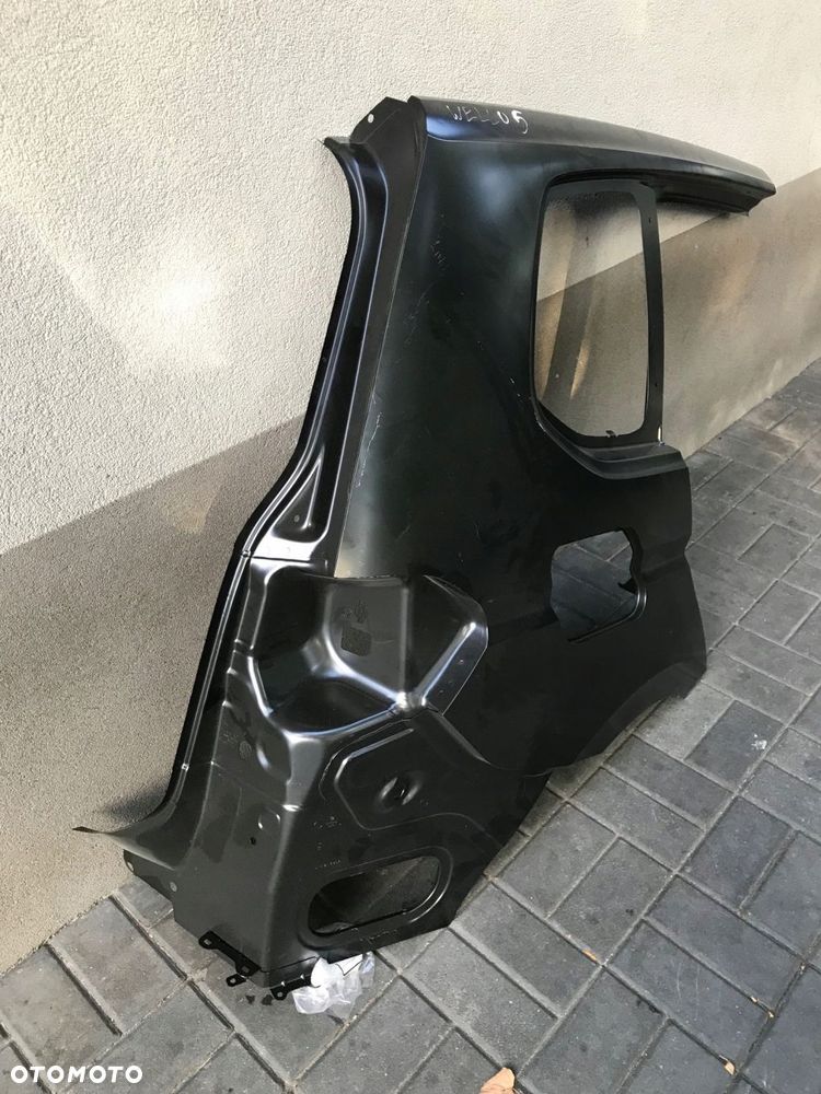 vw touran 2015^ błotnik prawy tył 5ta809844 - 2