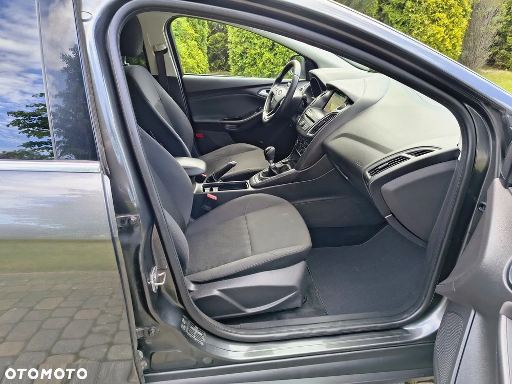 Ford Focus 1.5 TDCi ECOnetic 88g Start-Stopp-System Business - 20
