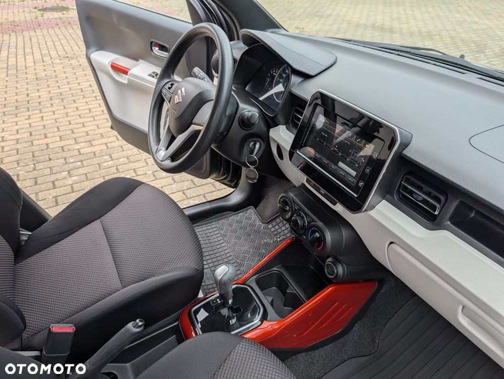 Suzuki Ignis - 35