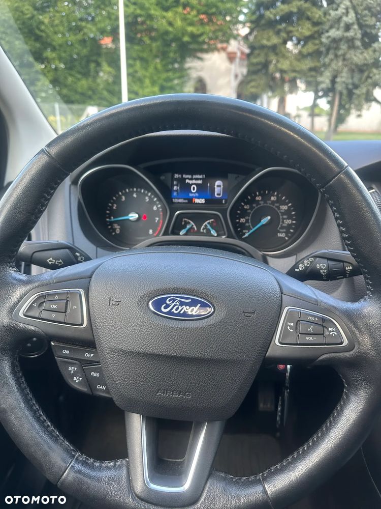 Ford Focus - 10
