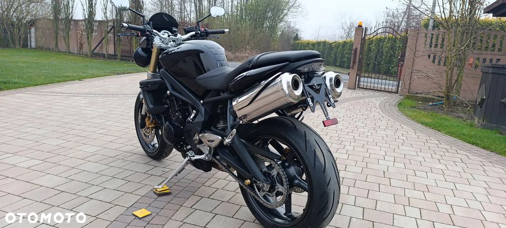 Triumph Street Triple - 7