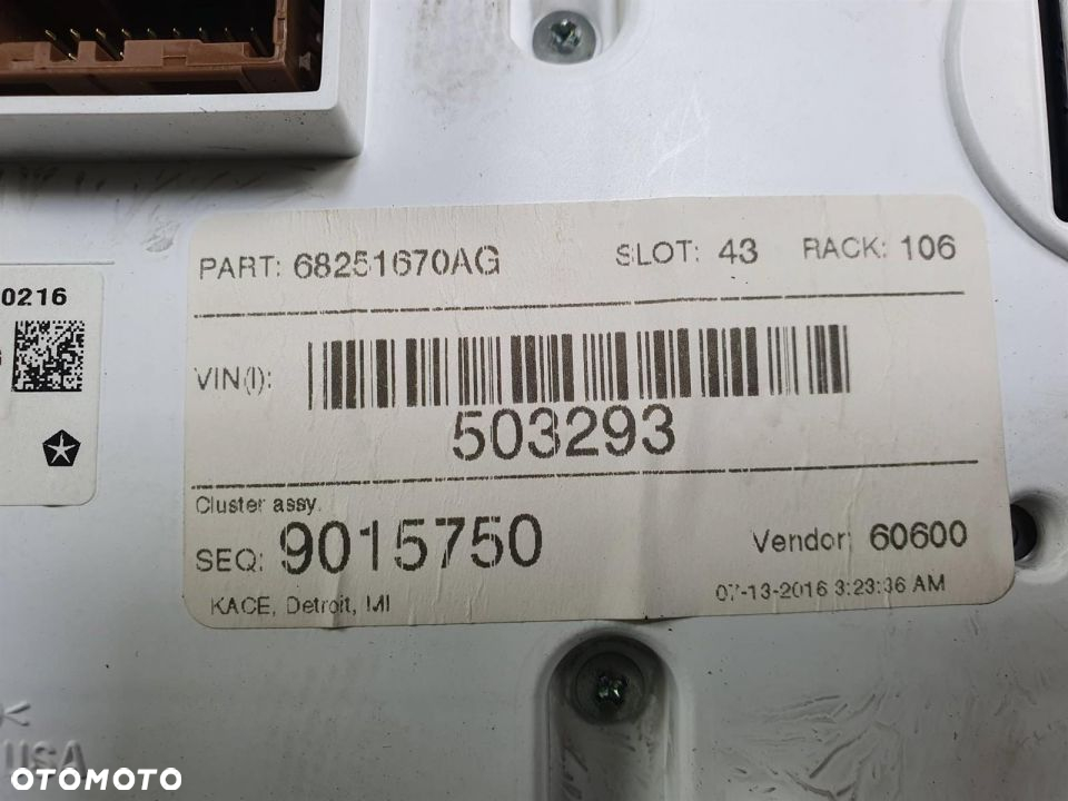 LICZNIK ZEGAR DODGE DURANGO III 68251670AG - 3