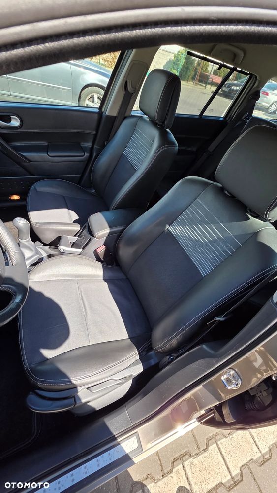 Renault Megane 1.6 Dynamique - 12