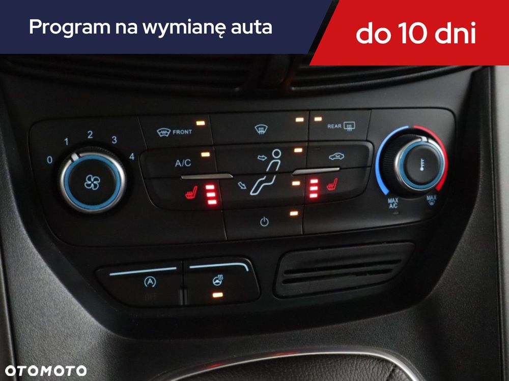 Ford Grand C-MAX - 19