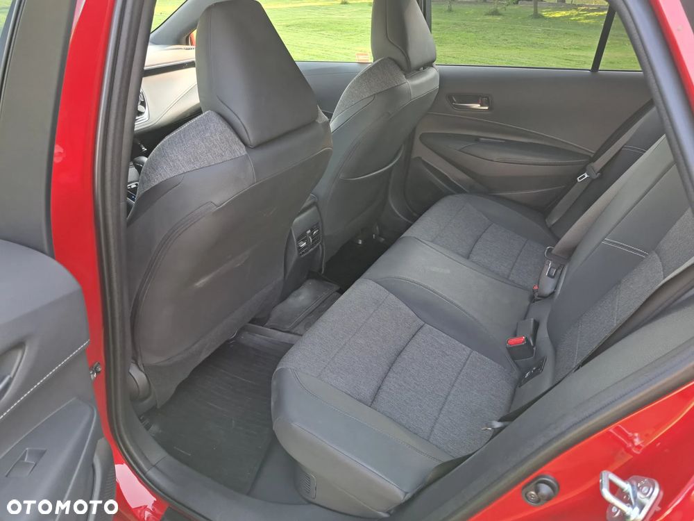 Toyota Corolla 2.0 Hybrid Style - 7