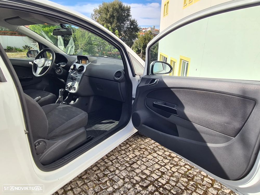 Opel Corsa 1.3 CDTI - 19