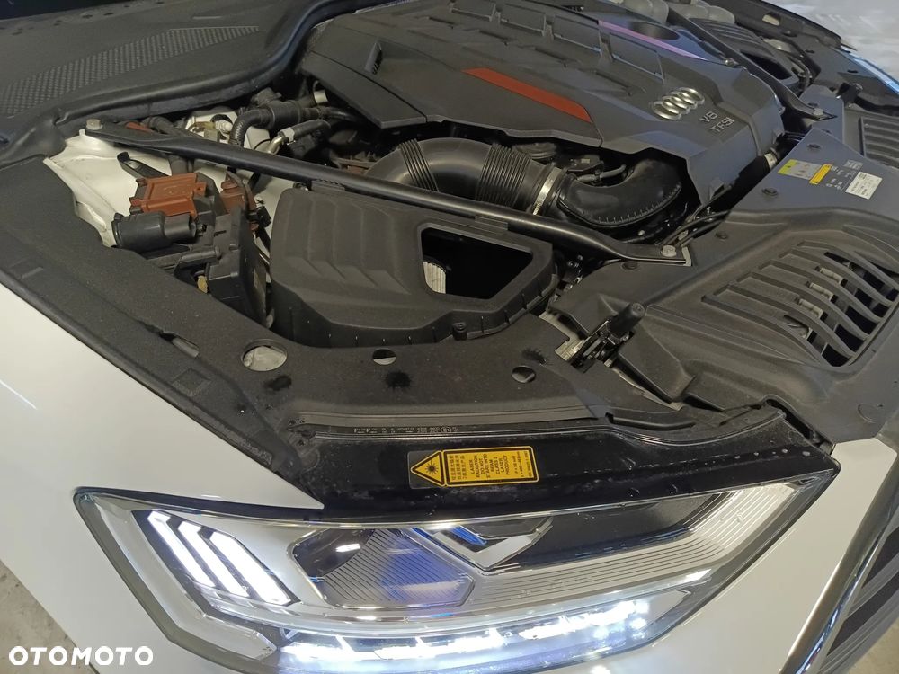 Audi S8 4.0 TFSI Quattro - 9