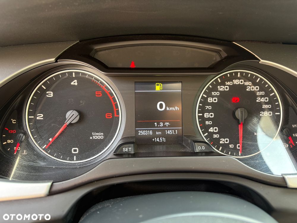 Audi A4 Avant 2.0 TDI e DPF Ambiente - 9