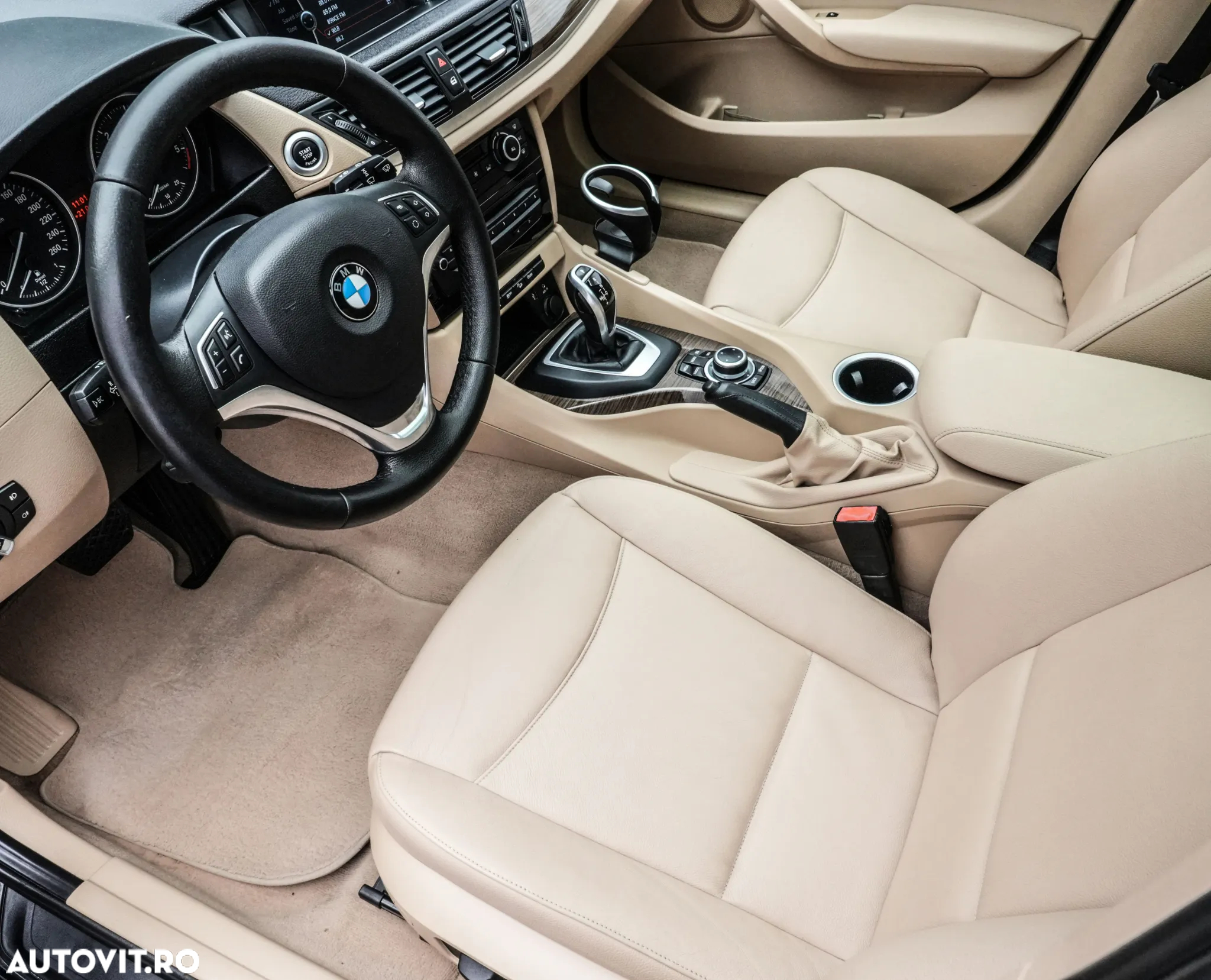BMW X1 - 13